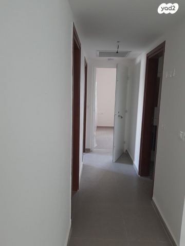 דירה, עיר היונה 11, רובע ה', אריאל