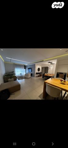 דירה, מקס איזידור בודנהימר 10, רמות הרכס, באר שבע