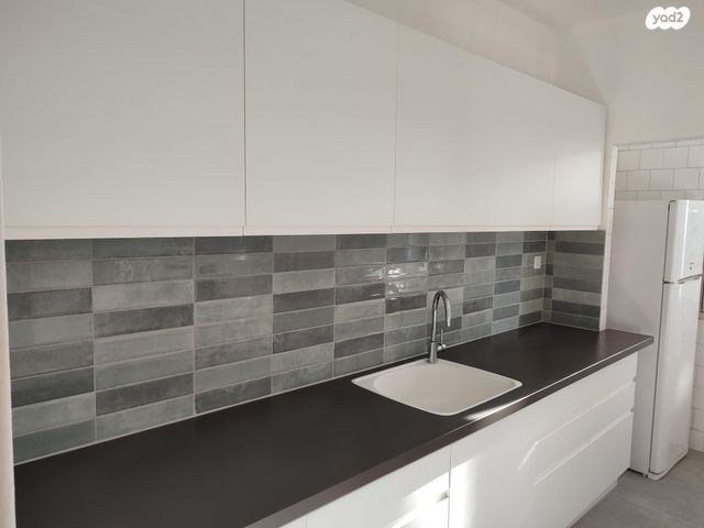 בנימין מטודלה 35