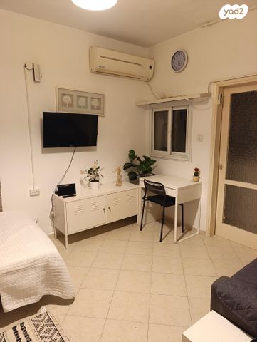 טשרניחובסקי 31