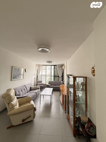 מקס נורדאו 25