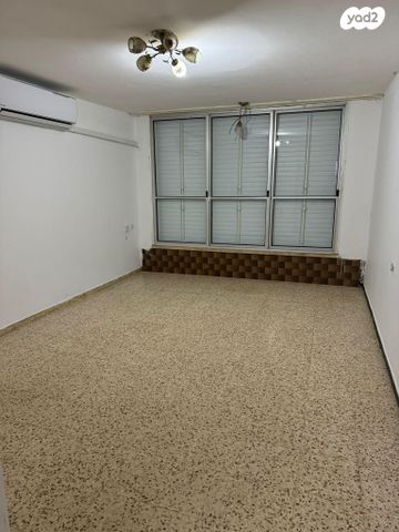 הרב יצחק בן חנן 1