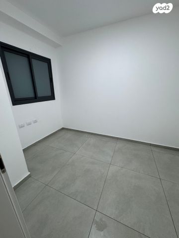 דירה, מניה שוחט 11, רמז, מערב ותיק, ראשון לציון