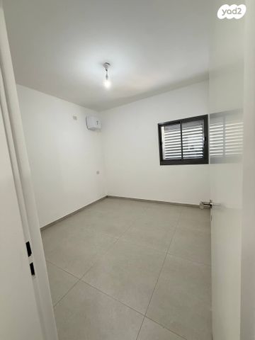 דירה, יעקב פיכמן 5, קרית אילון, חולון