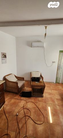 שיבת ציון 64