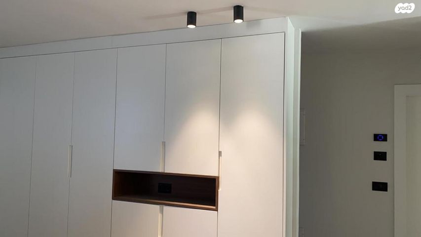 דבורה הנביאה 79