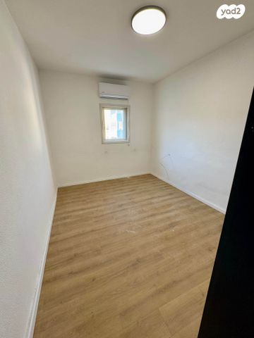 דירה, הניצנים 17, מרכז, הרצליה