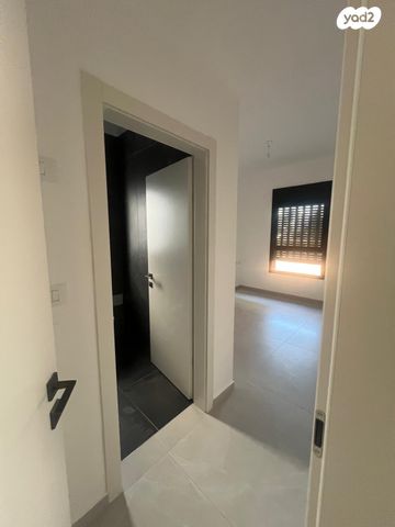 דירת גן, משה וילנסקי 14, נווה זמר, רעננה