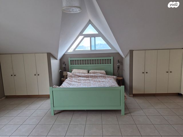 דו משפחתי, הר כתרון 22, הר כתרון, צור הדסה