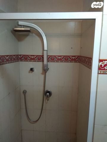 דירת גן, עולי הגרדום 113, ארמון הנציב, תלפיות מזרח, ירושלים