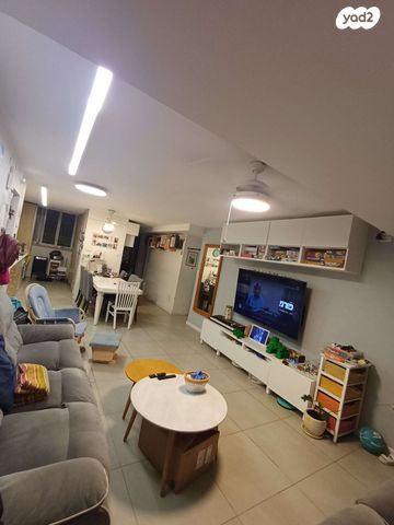 דירת גן, שלמה בן יוסף 248, ארמון הנציב, תלפיות מזרח, ירושלים