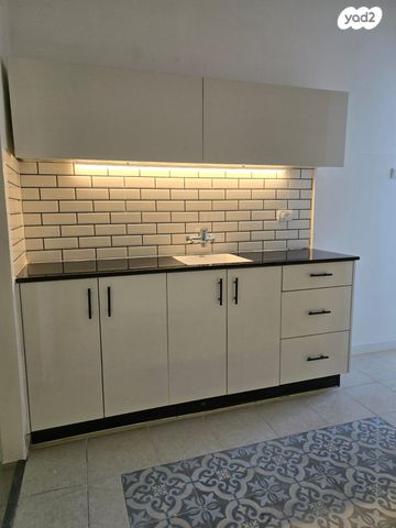 דירה, ירושלים 31, הדר מרכז, חיפה