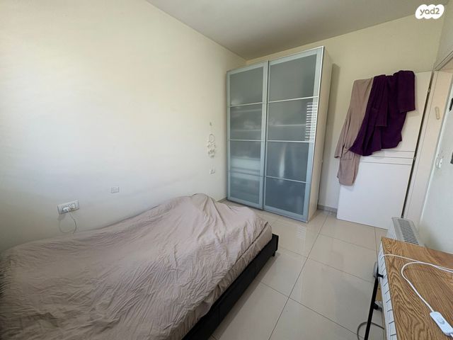 יחידת דיור, לוס אנג'לס 3, גני אילן, קרית אונו