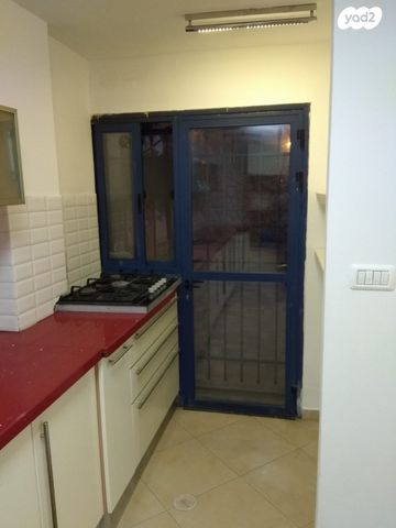 דירת גן, עולי הגרדום 113, ארמון הנציב, תלפיות מזרח, ירושלים