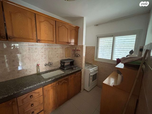 דירה, החלוץ 43, טרומפלדור, נהריה