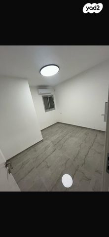 שדרות ירושלים 104