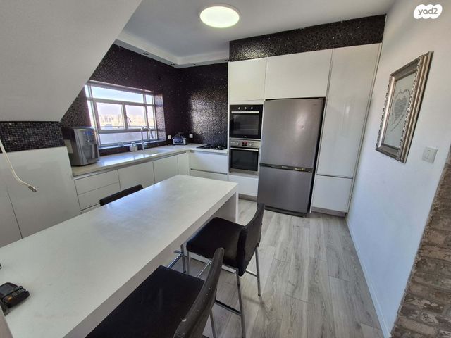 דופלקס, הכבאים 1, נווה יהושע, ערמונים, רמת גן