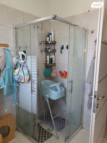 דירה, יהושע חנקין 83, רסקו א', חולון