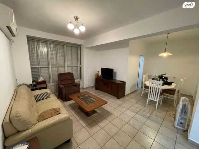 דירה, מקווה ישראל 8, אגרובנק, חולון