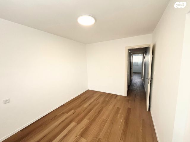 דירה, אלי כהן 12, רמת הנשיא, בת ים