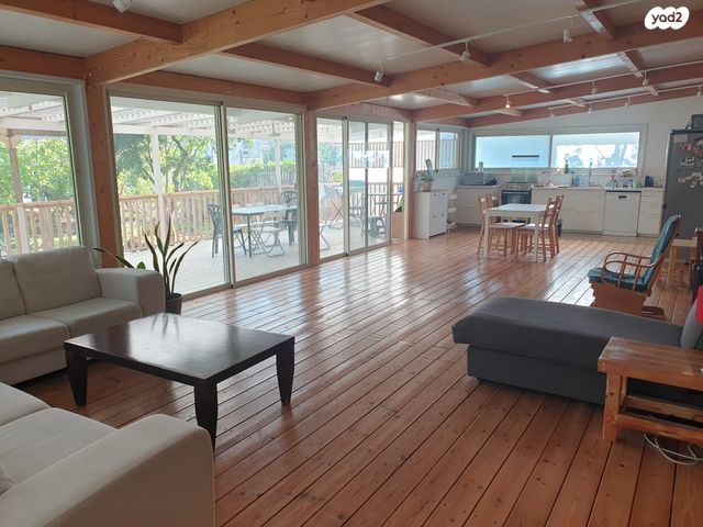 דרך הירדן 120