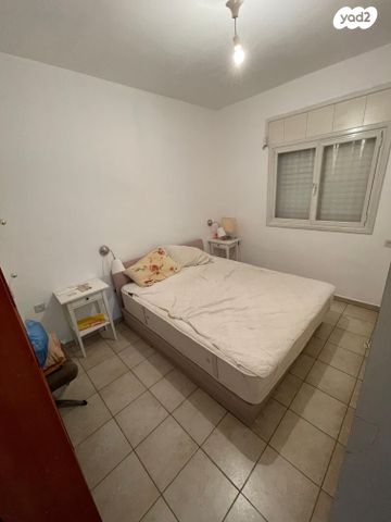 מקווה ישראל 8