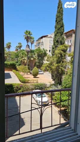 יחידת דיור, עין גנים 39, עין גנים, פתח תקווה