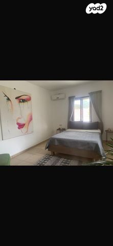 דירת גן, החשמונאים 38, טרומפלדור, נהריה