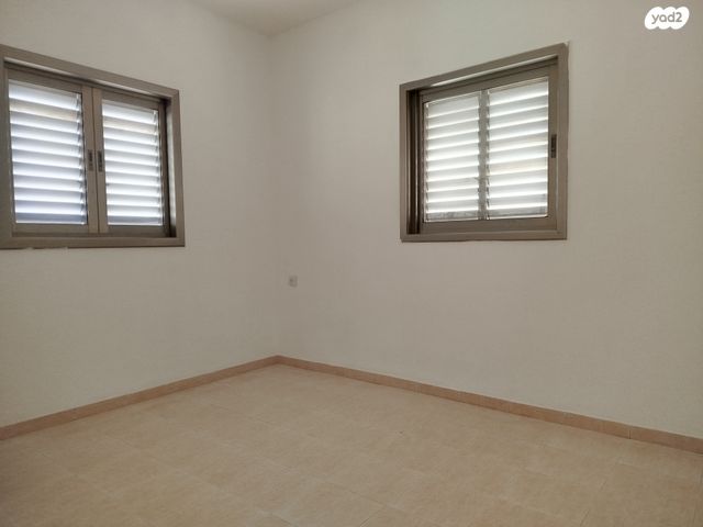 האחים סמילצ'נסקי 12