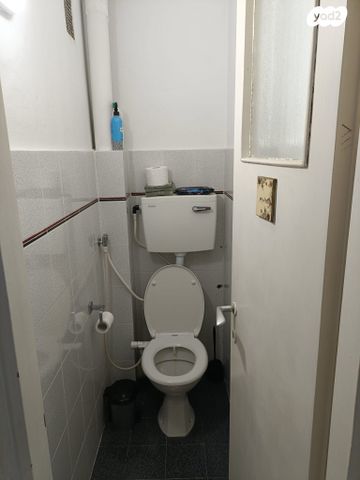 דירה, גלבוע 5, שאר העיר, הוד השרון