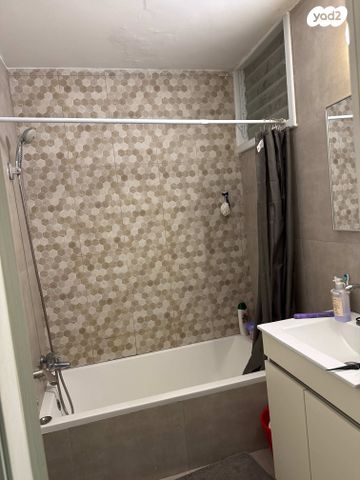 דירה, שדרות הפלמ"ח 11, רובע ג', אשדוד