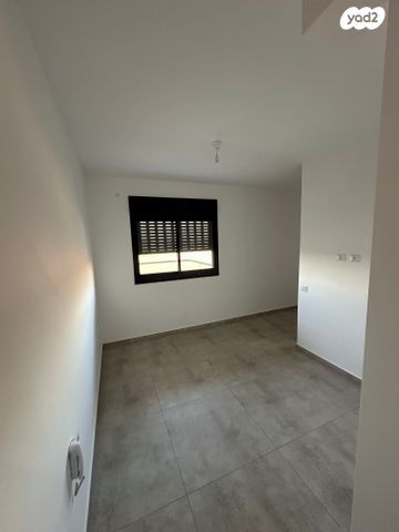 דירה, הגלבוע 1, נאות שז"ר, יבנה