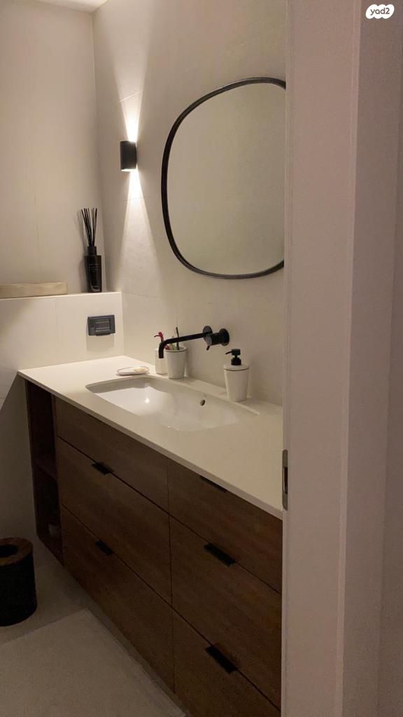 דירה, דבורה הנביאה 79, נווה שרת, תל אביב יפו