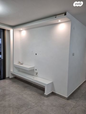 דירה, יהודה הלוי 10, רובע ה', אשדוד