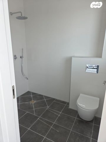 דירה, תוצרת הארץ 5, נחלת יצחק, תל אביב יפו