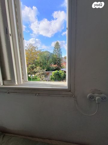 דירה, גלבוע 5, שאר העיר, הוד השרון