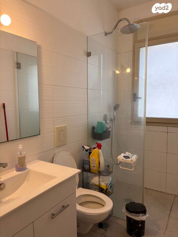 יחידת דיור, לוס אנג'לס 3, גני אילן, קרית אונו