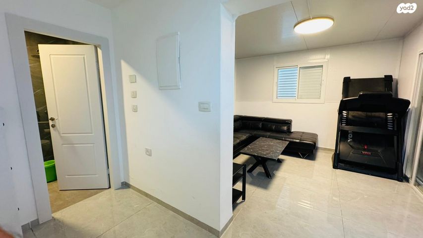 אבא אחימאיר 21