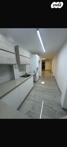 דירה, שדרות ירושלים 104, קרית ים ד', קרית ים