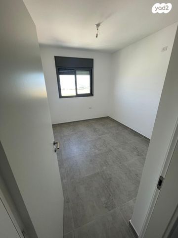 דירה, שדרות לכיש 183, כרמי גת, קרית גת