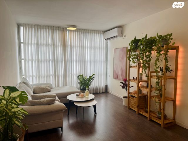 הכנסת הגדולה 10