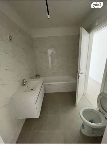 דירה, היוצרים 26, עיר היין, אשקלון