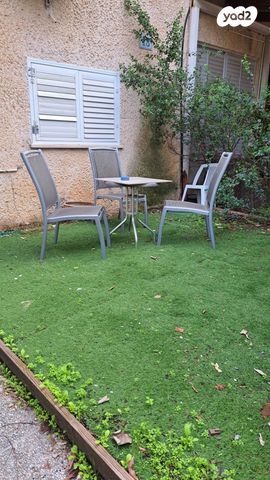 ישראל שחר 18