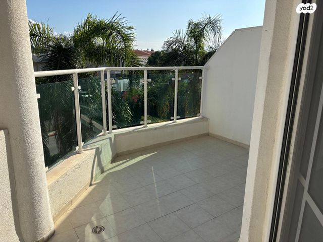 דירה, הרצל 141, עין שרה, נהריה