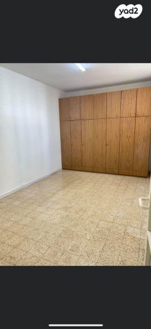 דירה, אליהו קראוזה 14, אגרובנק, חולון