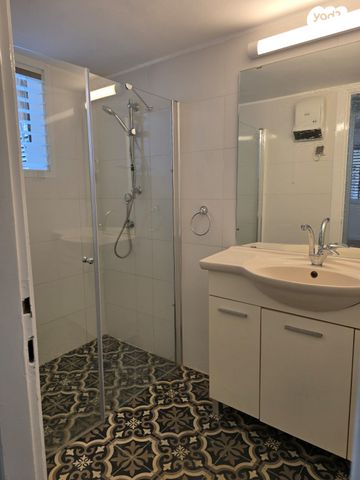 דירה, ירושלים 31, הדר מרכז, חיפה