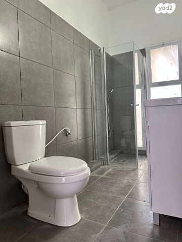 דירה, הרב קוק 23, צפון מערב מרכז העיר, נתניה