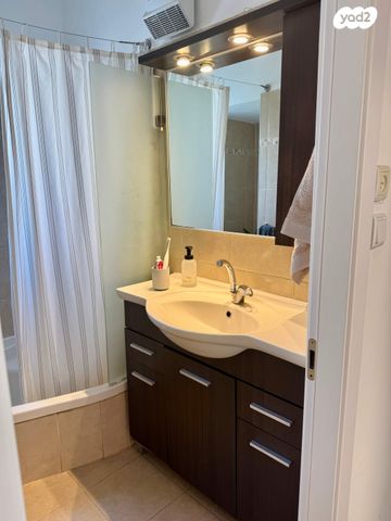 דירה, הכנסת הגדולה 10, בבלי, תל אביב יפו