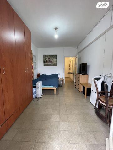 דירה, דוסתאי 14, קטמון הישנה, ירושלים