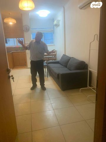 דירה, שדרות חיים וייצמן 3, צפון מערב מרכז העיר, נתניה